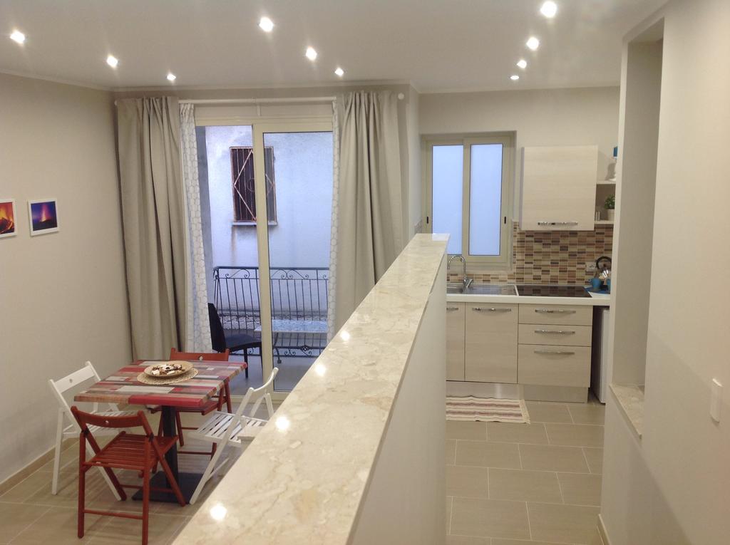Apartamento Casa Lucrezia Giardini-Naxos Exterior foto