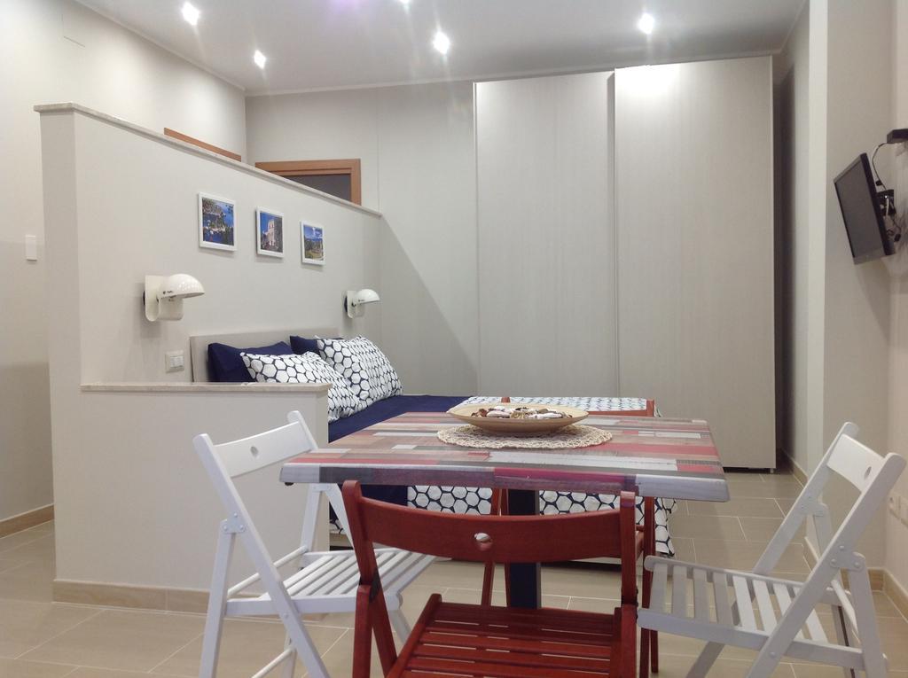Apartamento Casa Lucrezia Giardini-Naxos Exterior foto